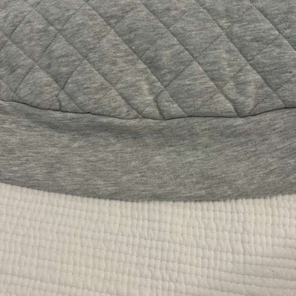 Lululemon long sleeve half zip sweat top quilted pattern size 2 great condition - Picture 9 of 9